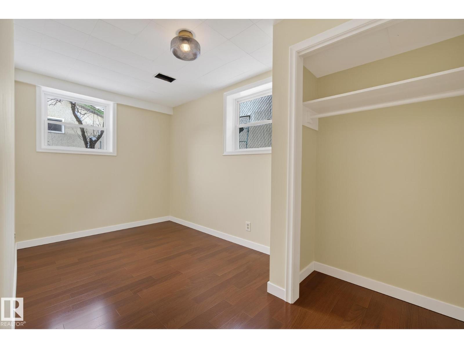 10336 80 ST NW, Edmonton