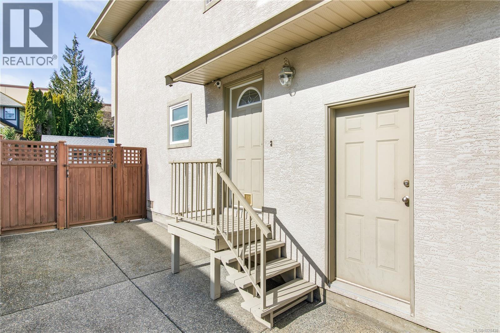  2318 Selwyn Road, Langford