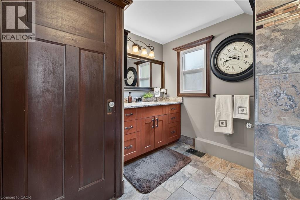 151 HOLTON Avenue S - 27