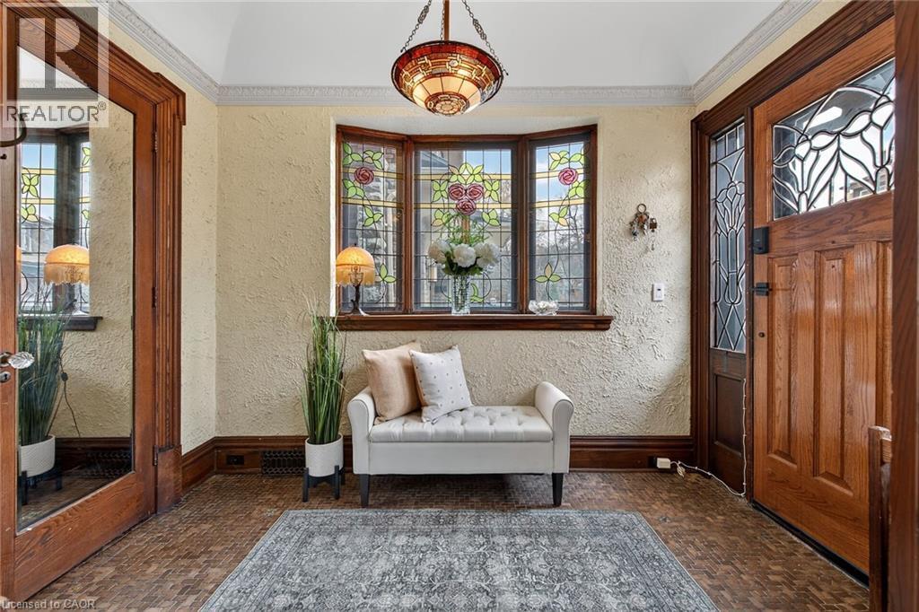 151 HOLTON Avenue S - 4