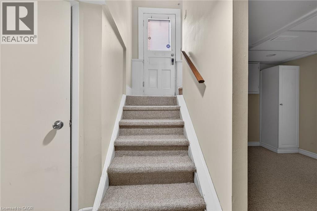 151 HOLTON Avenue S - 44