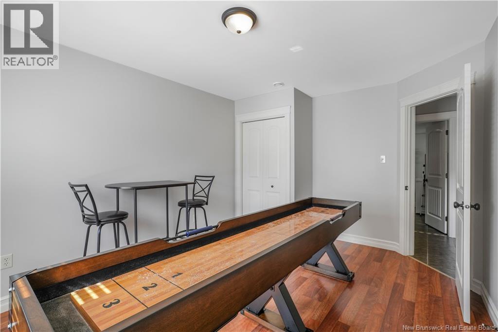 48 PETERS DRIVE - 40