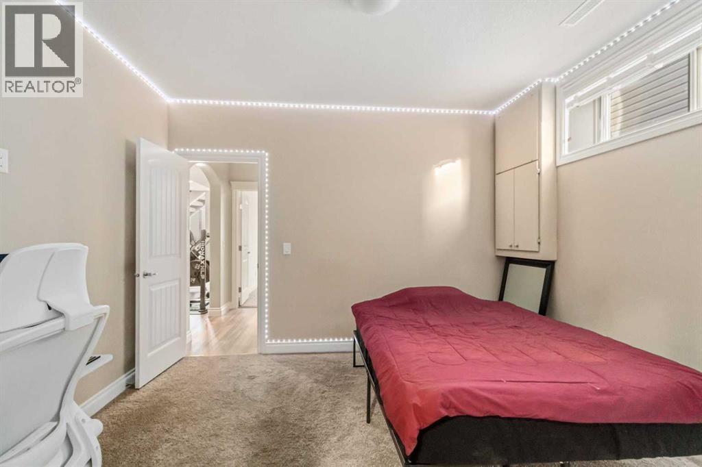 419 Falcon Drive, Fort McMurray