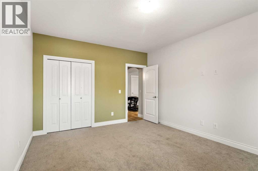 419 Falcon Drive, Fort McMurray