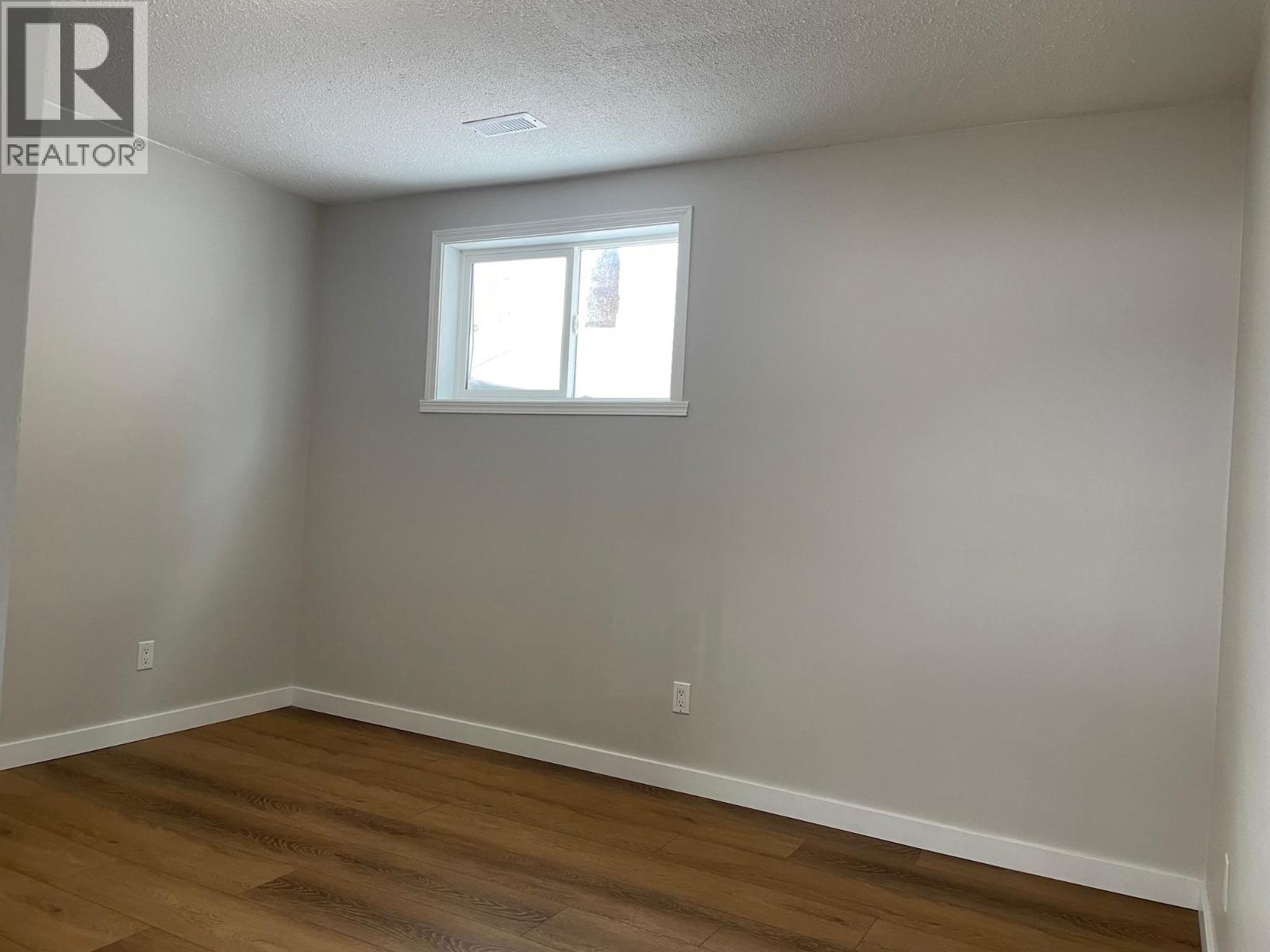 3924 E 53 AVENUE, Fort Nelson