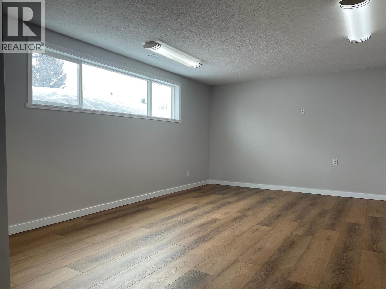 3924 E 53 AVENUE, Fort Nelson