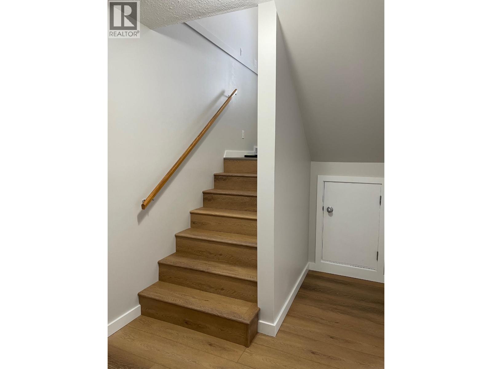 3924 E 53 AVENUE, Fort Nelson