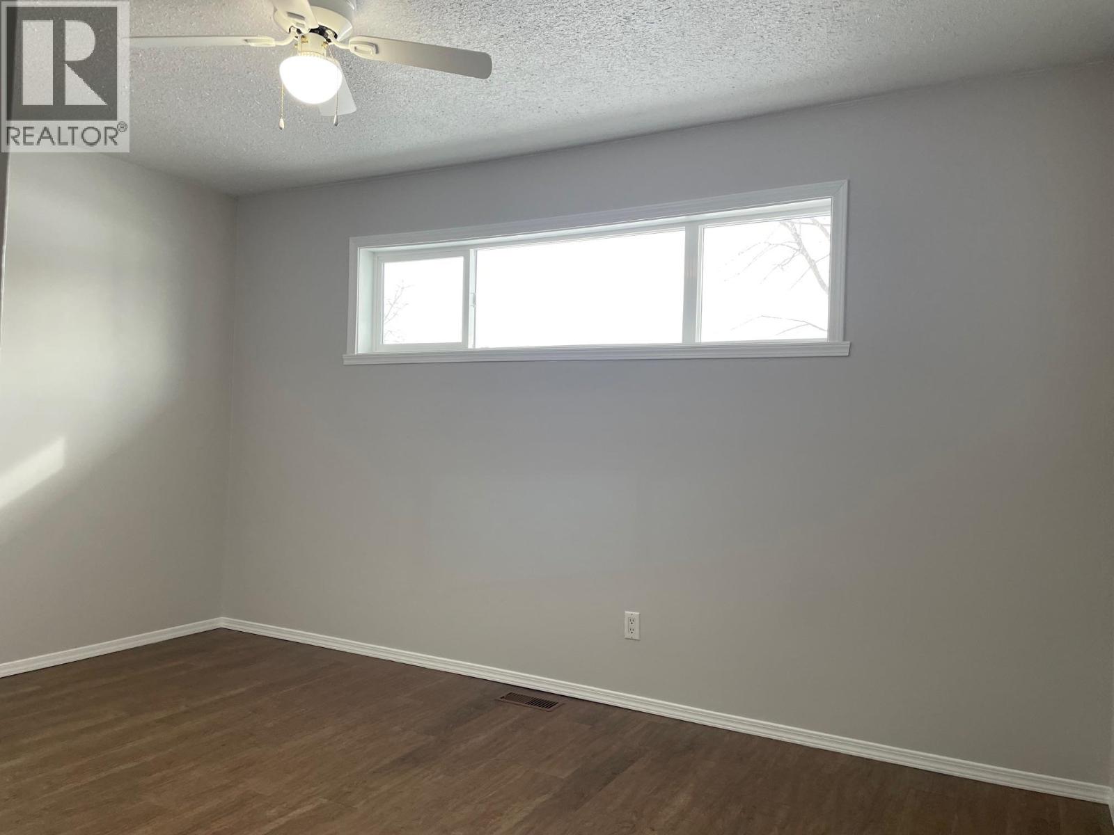 3924 E 53 AVENUE, Fort Nelson