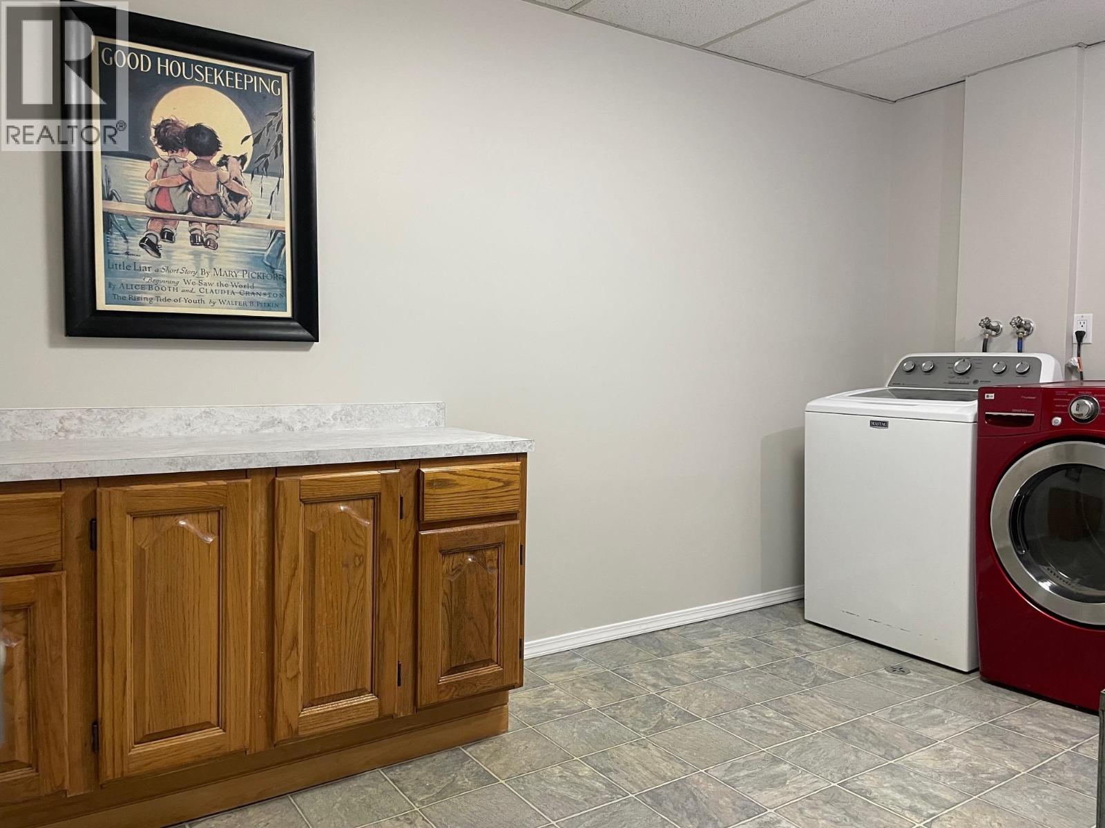 3924 E 53 AVENUE, Fort Nelson