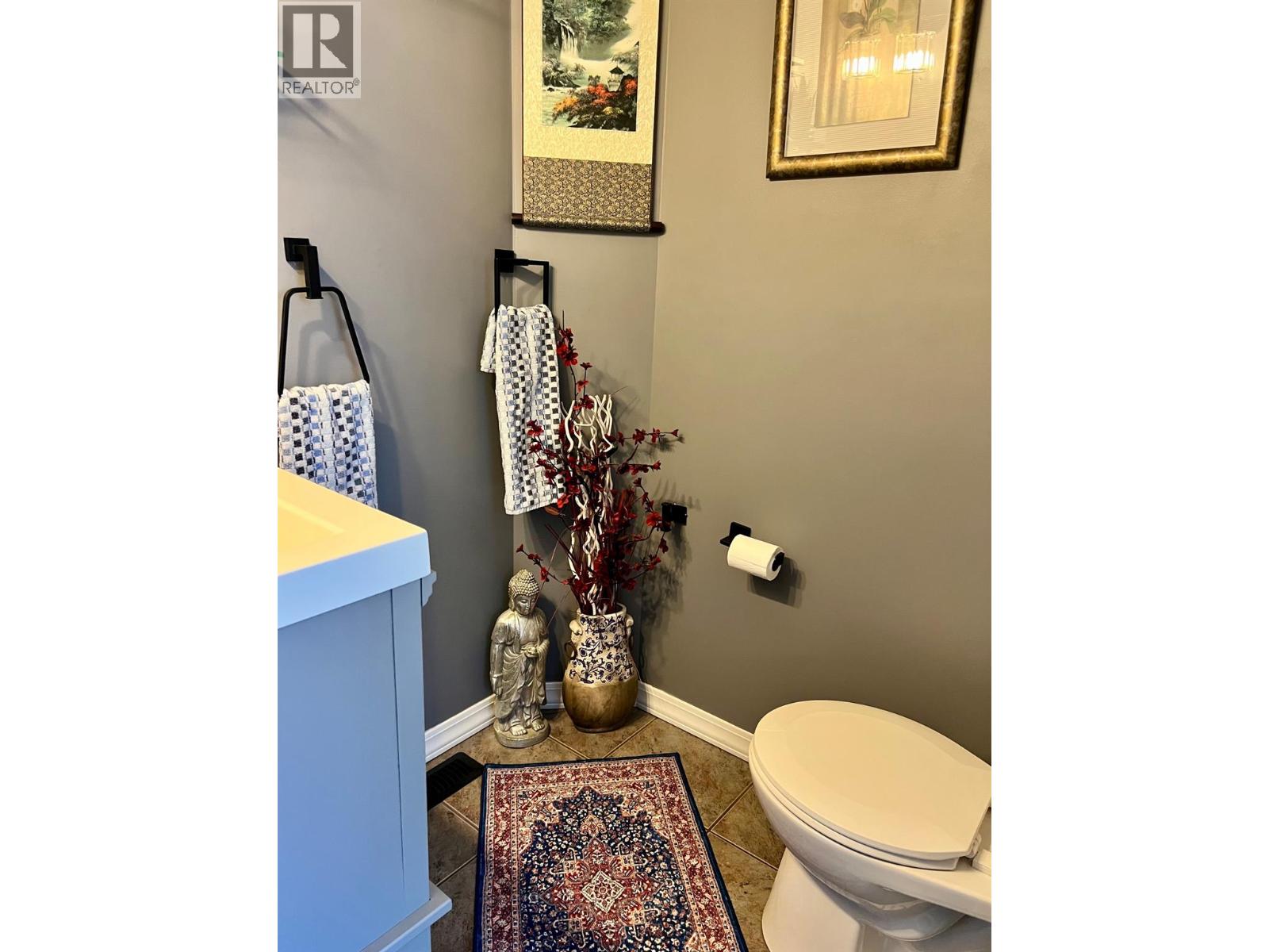 515F 20TH AVENUE S - 23