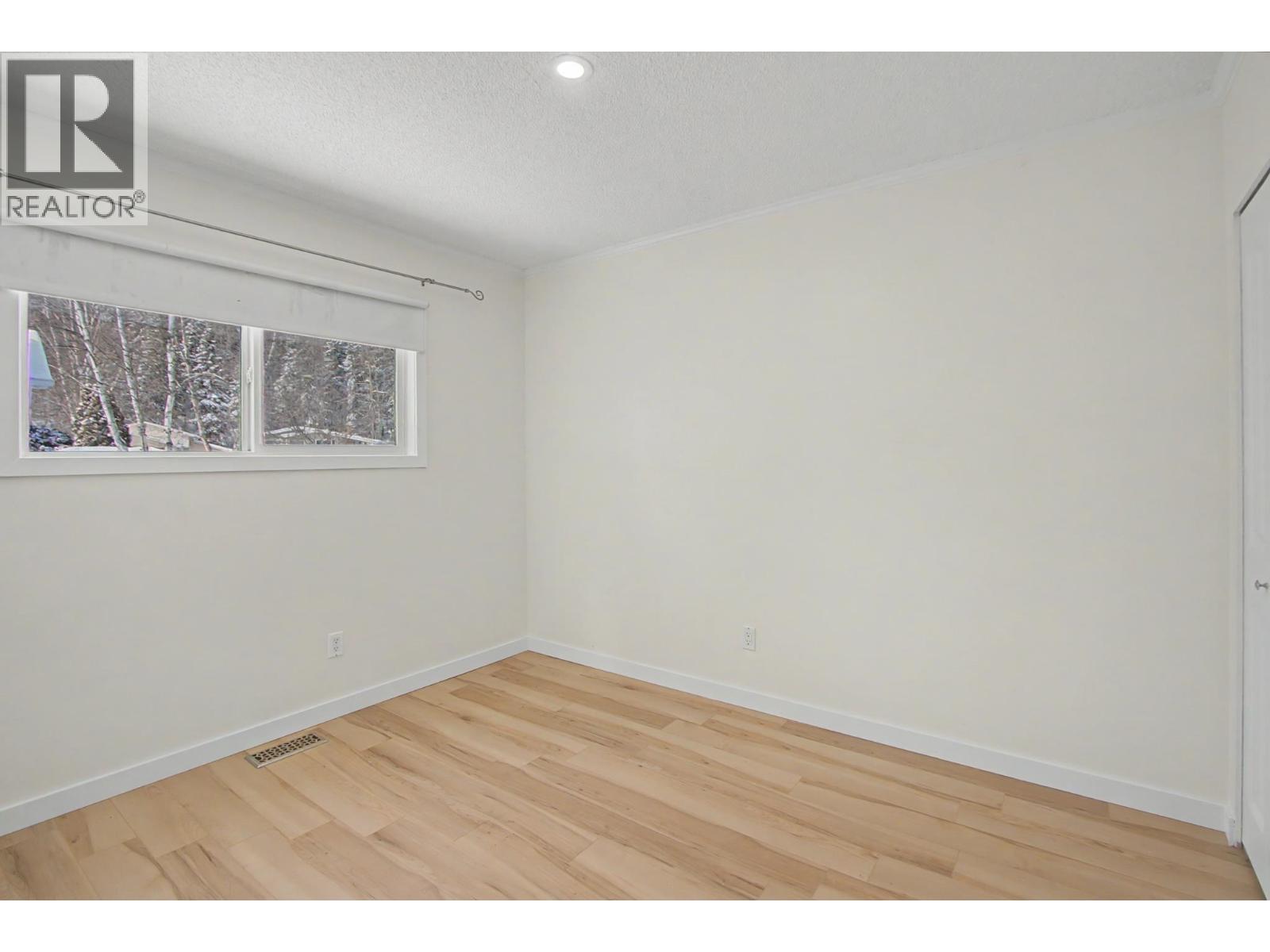 5977 SIMON FRASER AVENUE, Prince George