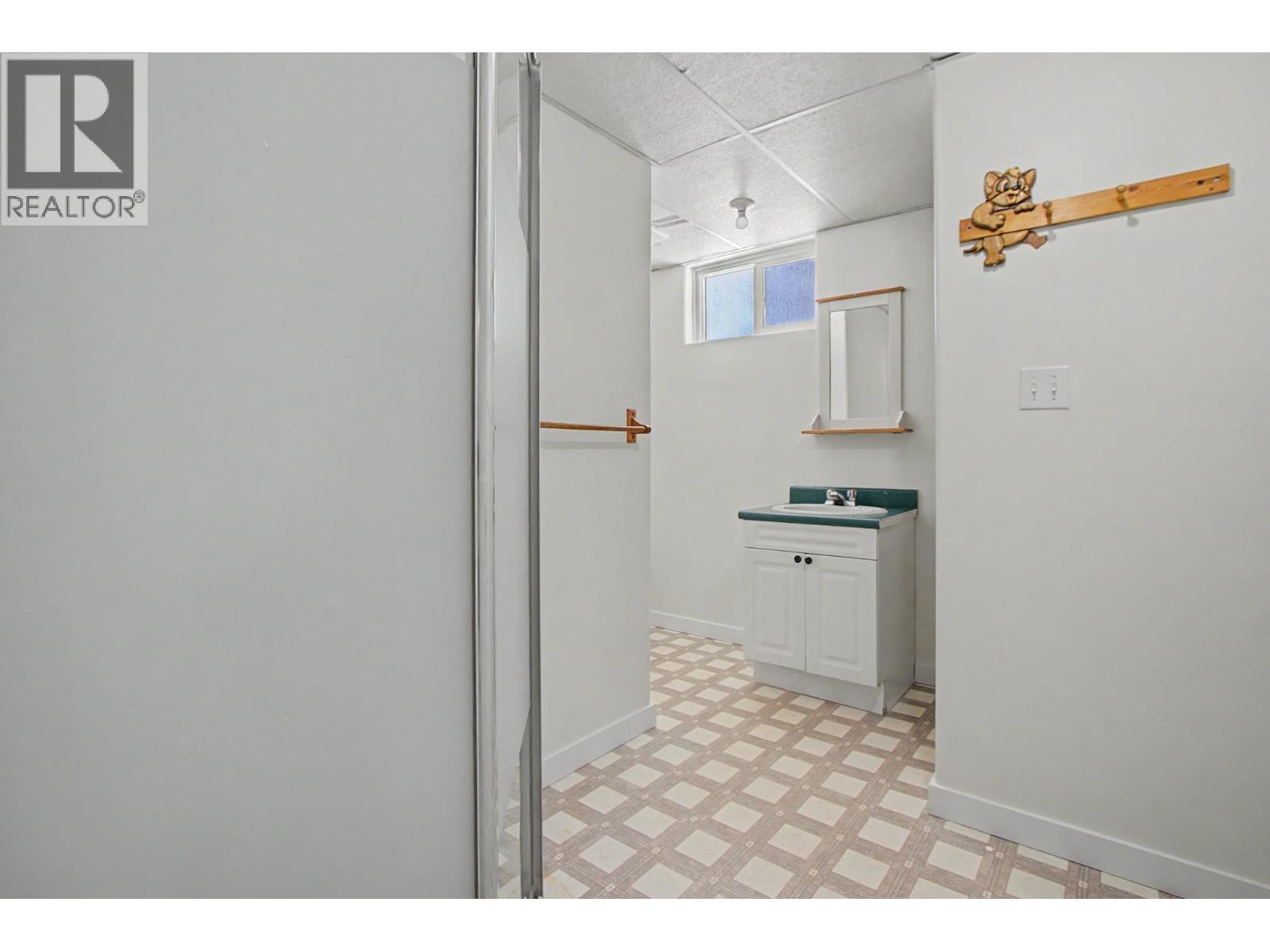 5977 SIMON FRASER AVENUE, Prince George