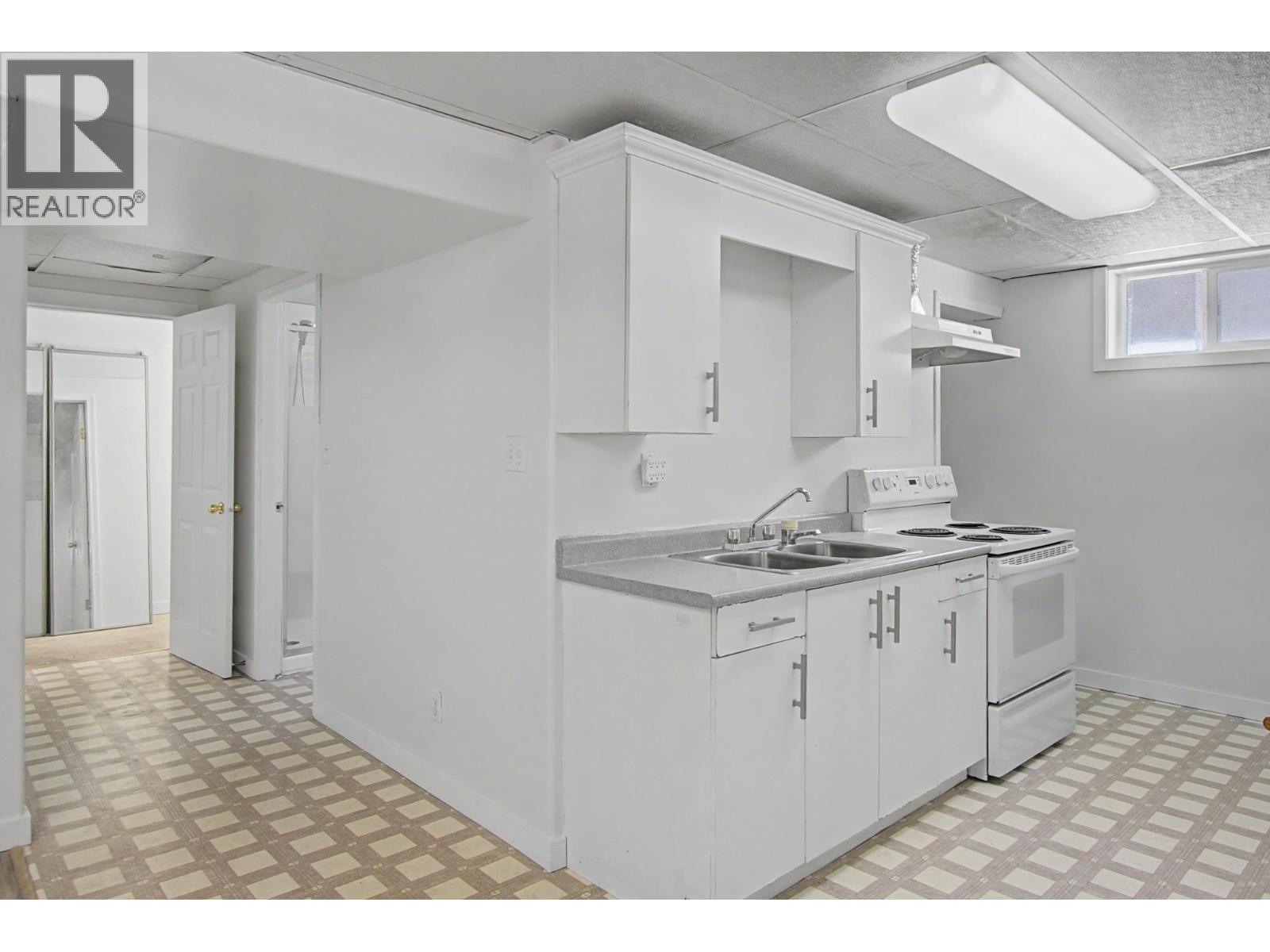 5977 SIMON FRASER AVENUE, Prince George