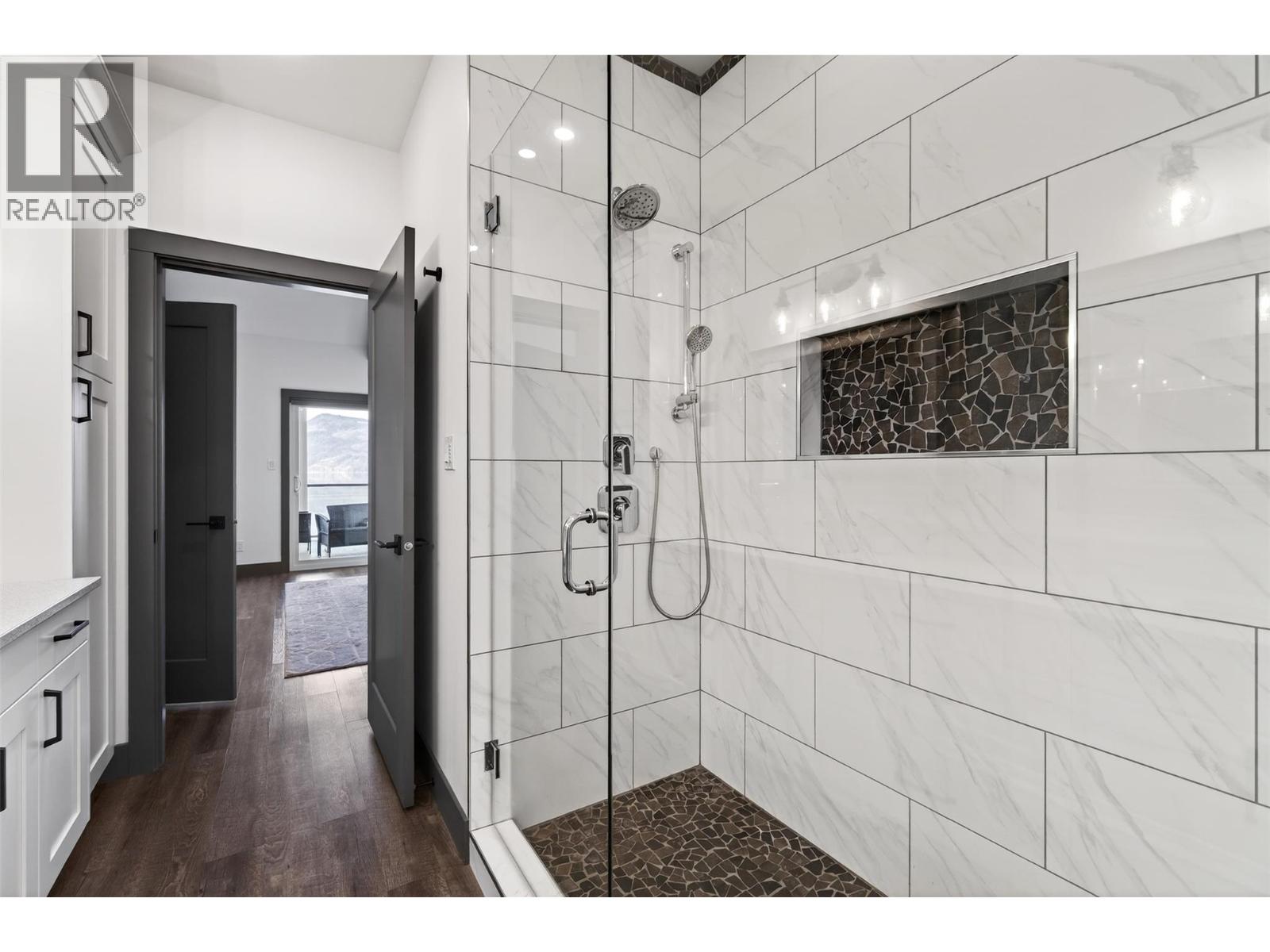 3216 Eagle Bay Road, Eagle Bay