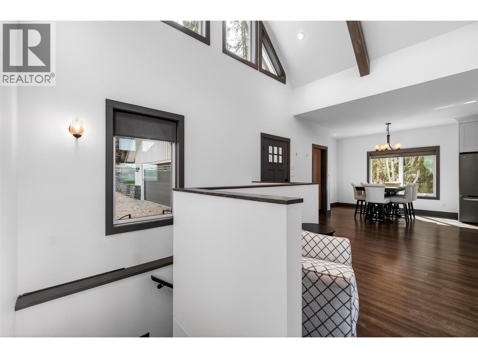 3216 Eagle Bay Road, Eagle Bay