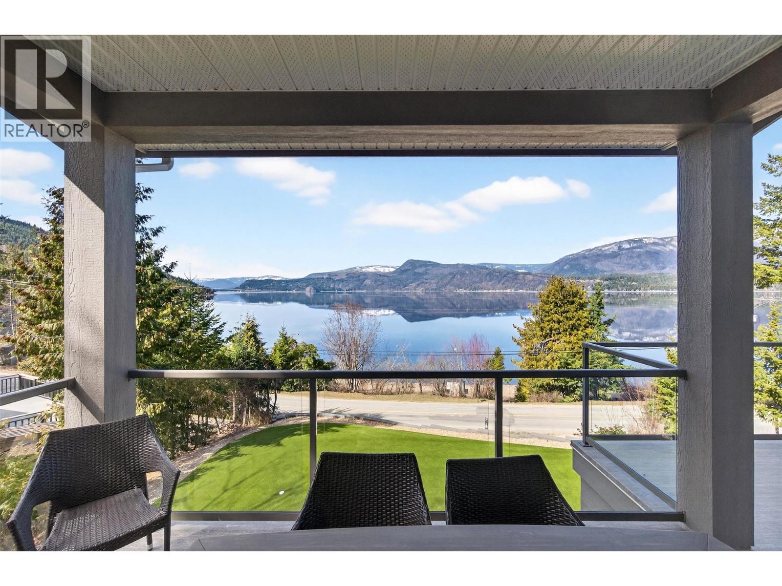 3216 Eagle Bay Road, Eagle Bay