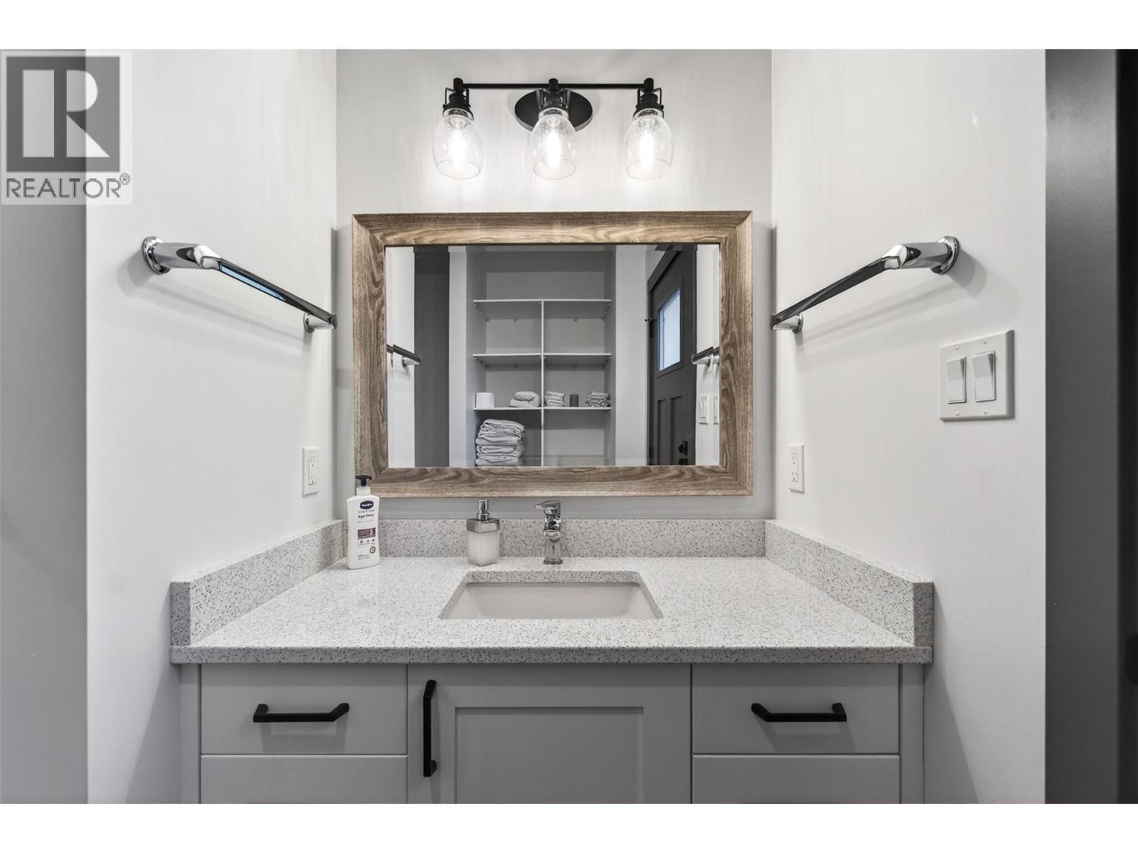 3216 Eagle Bay Road - 62
