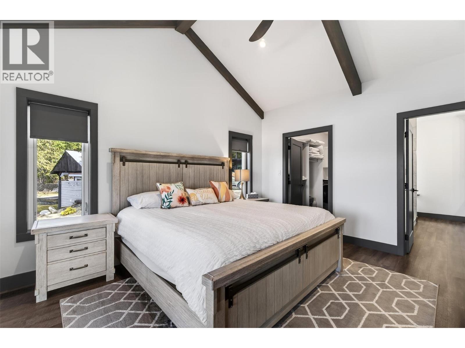 3216 Eagle Bay Road - 34
