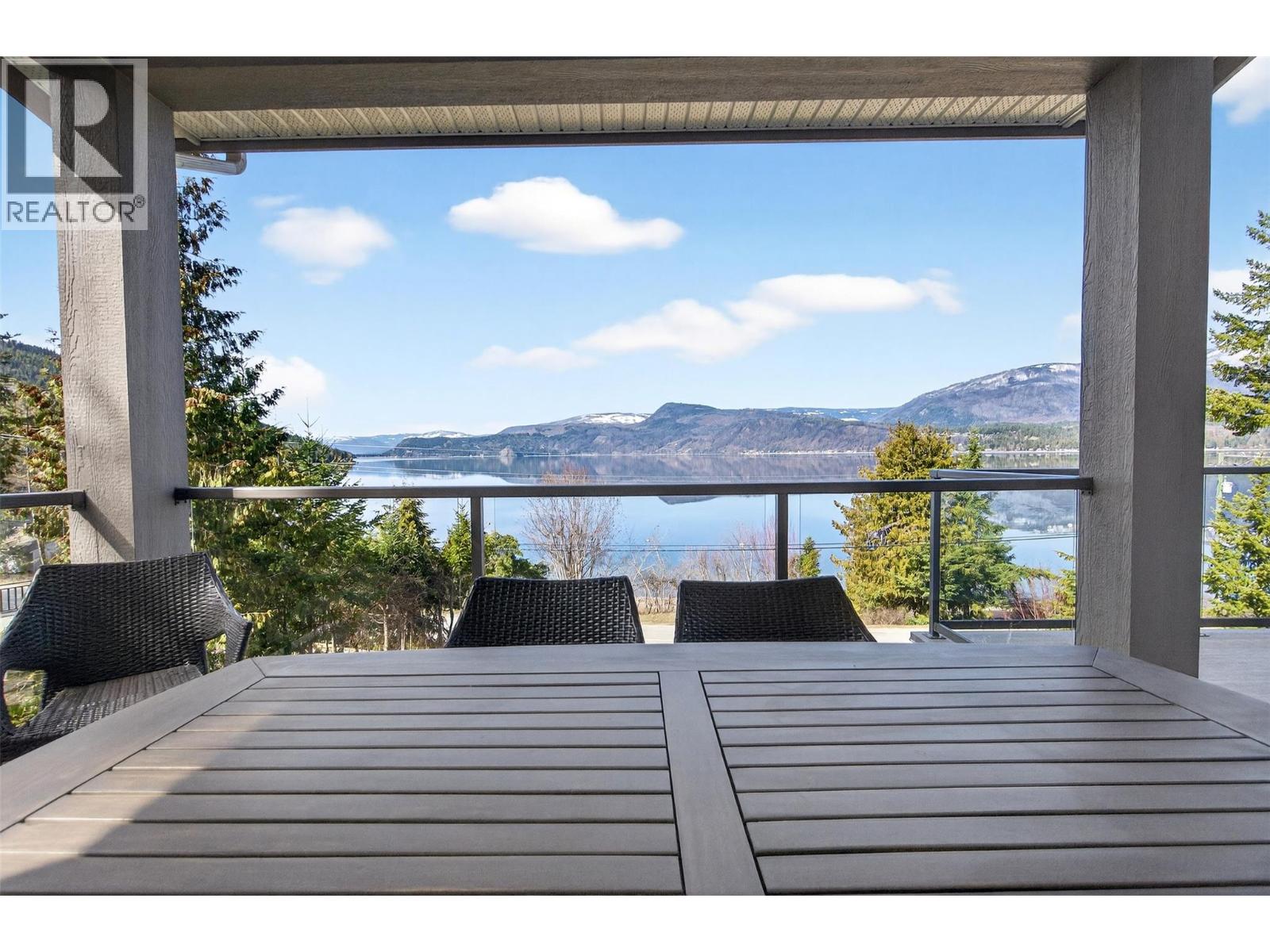 3216 Eagle Bay Road - 48