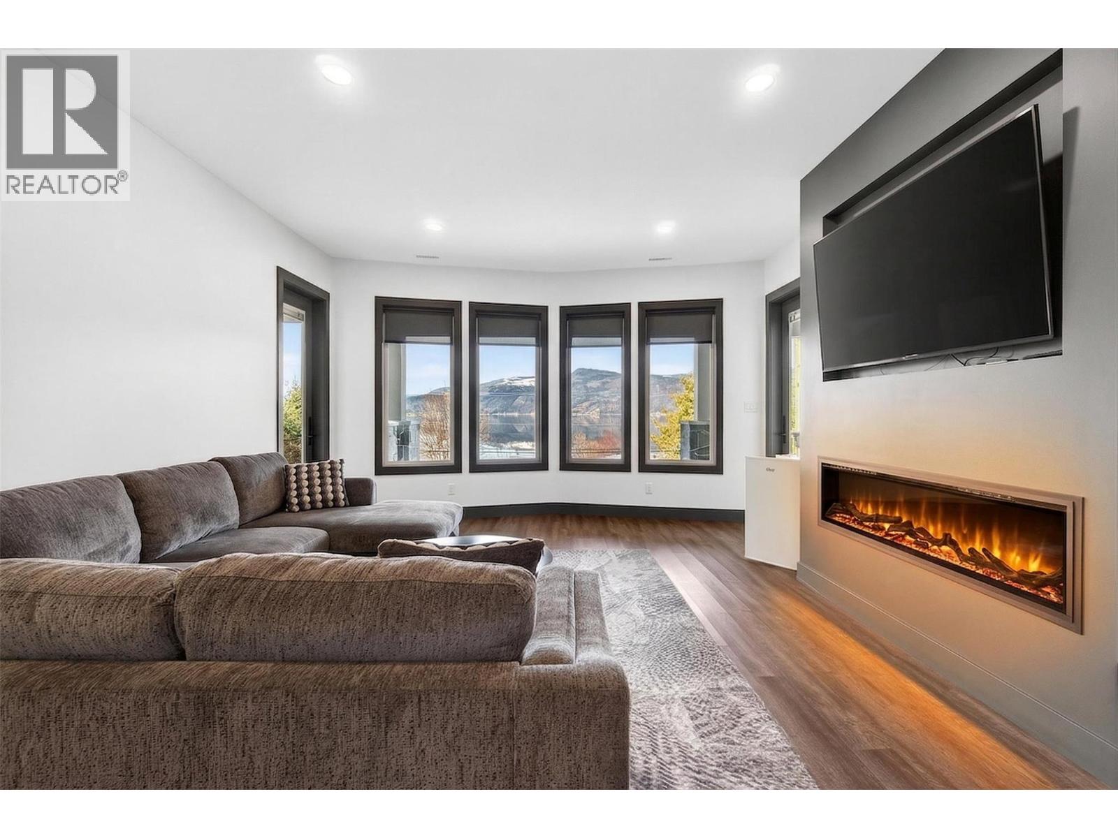 3216 Eagle Bay Road - 56