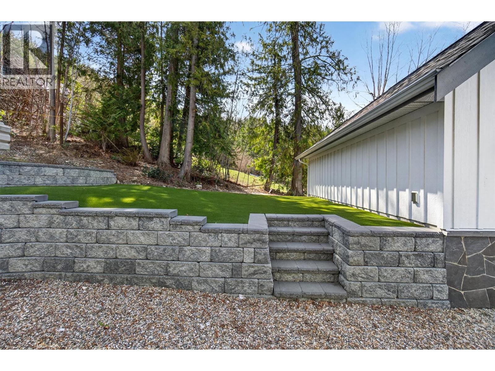 3216 Eagle Bay Road - 82