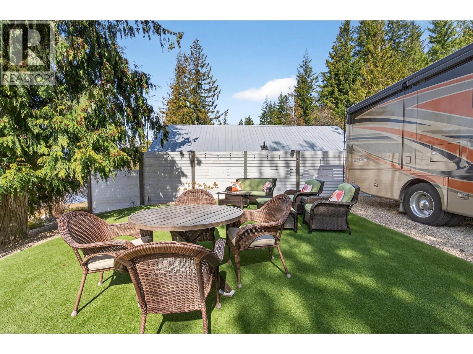 3216 Eagle Bay Road - 88