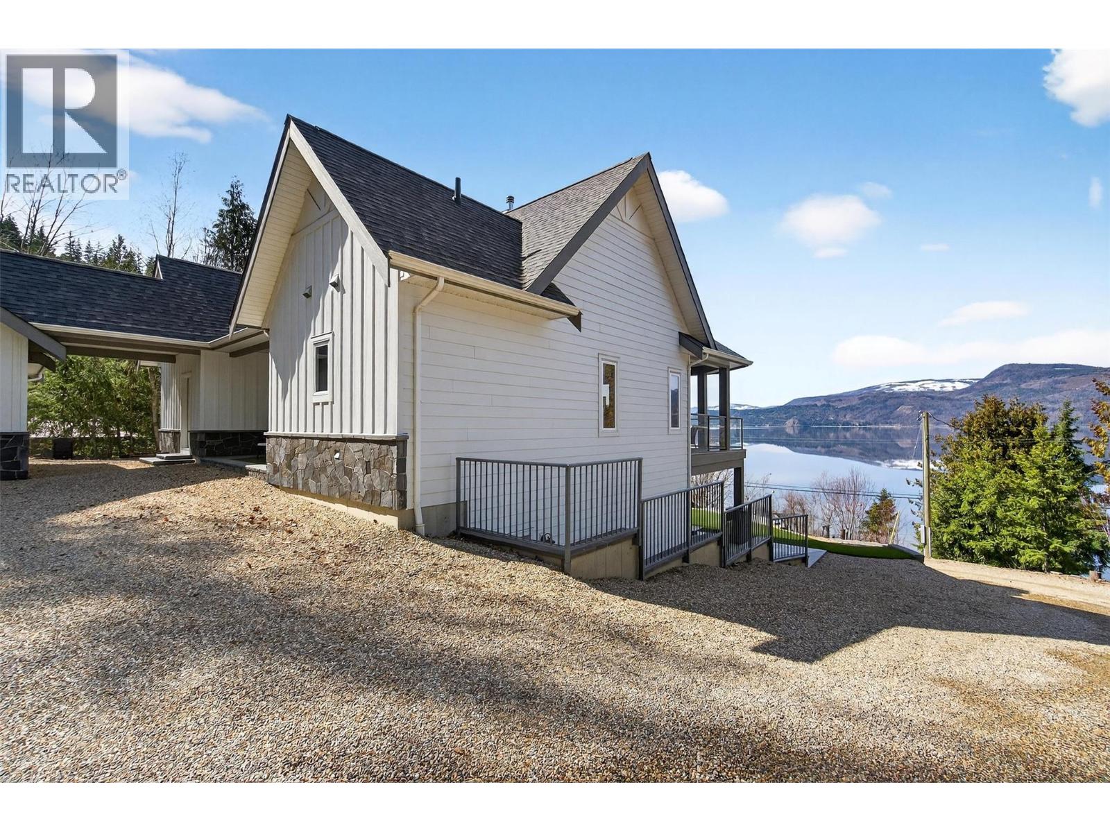 3216 Eagle Bay Road - 86
