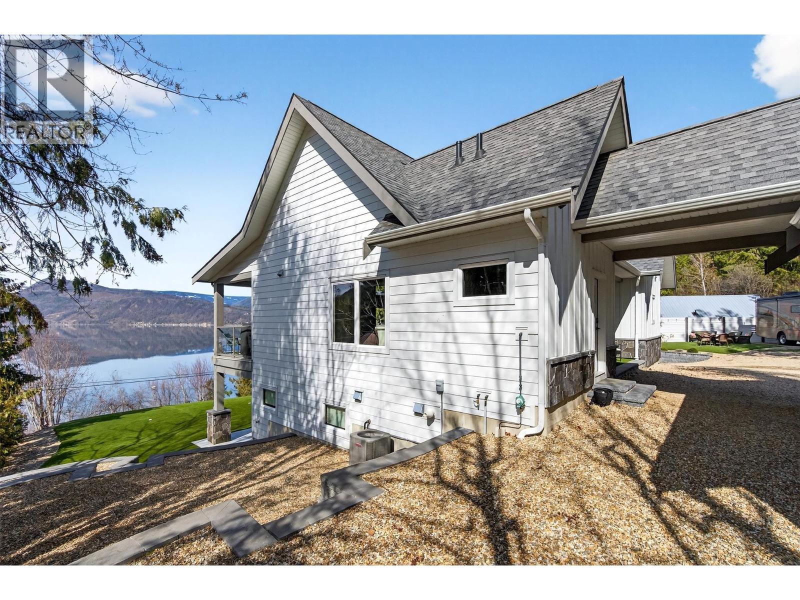 3216 Eagle Bay Road, Eagle Bay