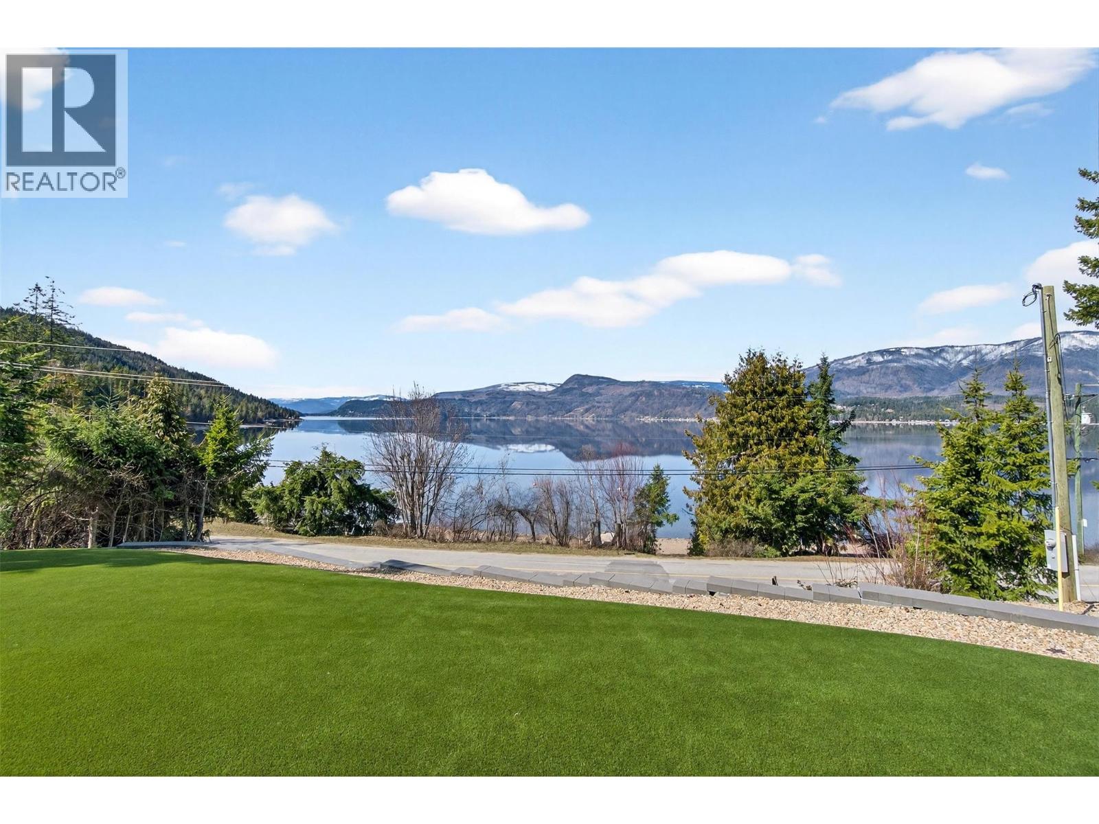 3216 Eagle Bay Road, Eagle Bay