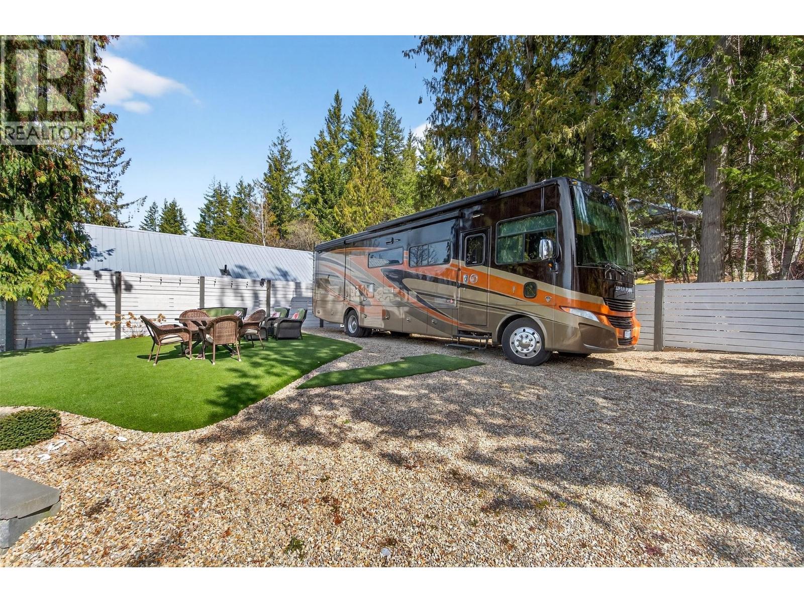 3216 Eagle Bay Road - 87