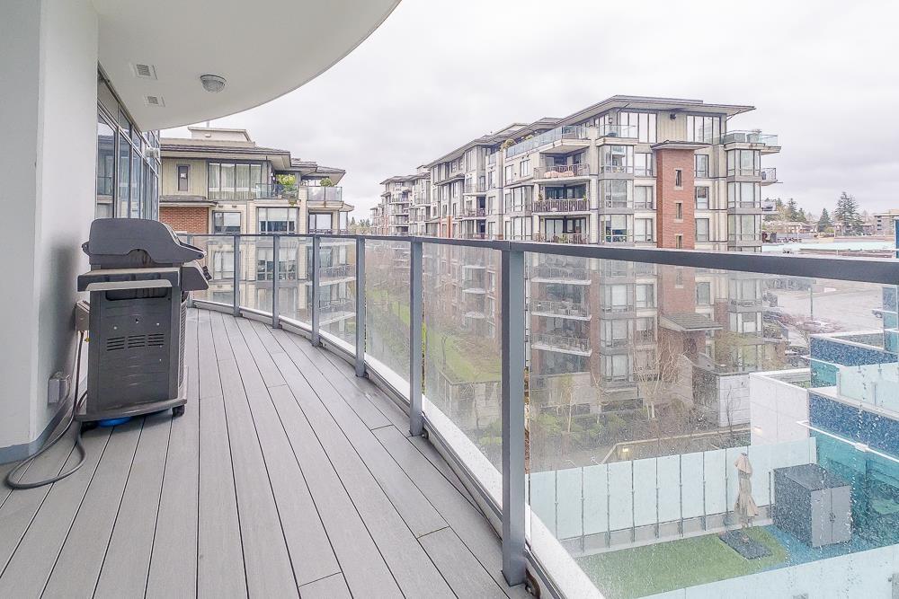 604 1500 MARTIN STREET, White Rock