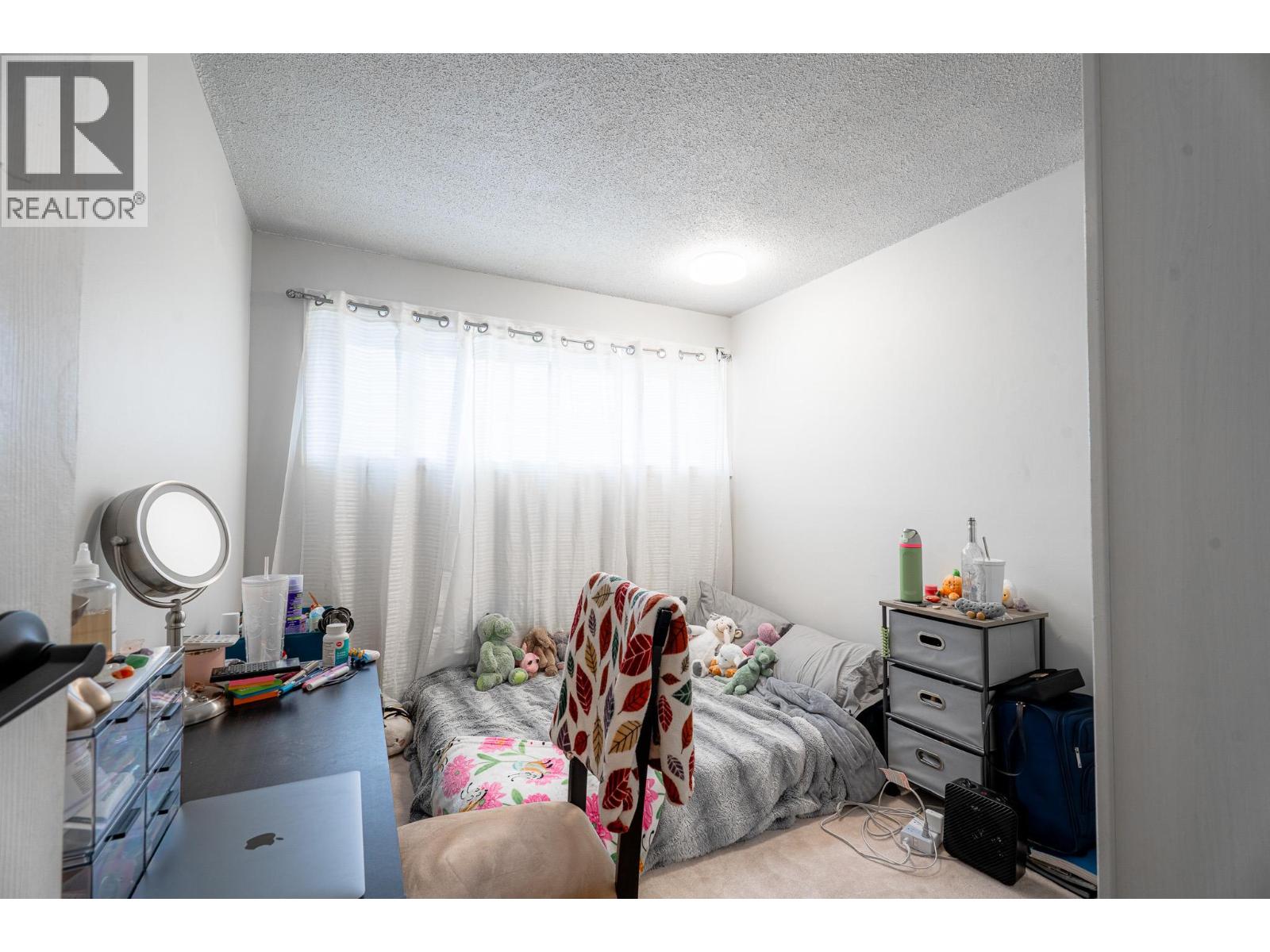 602 & 604 Brentwood Avenue, Kamloops