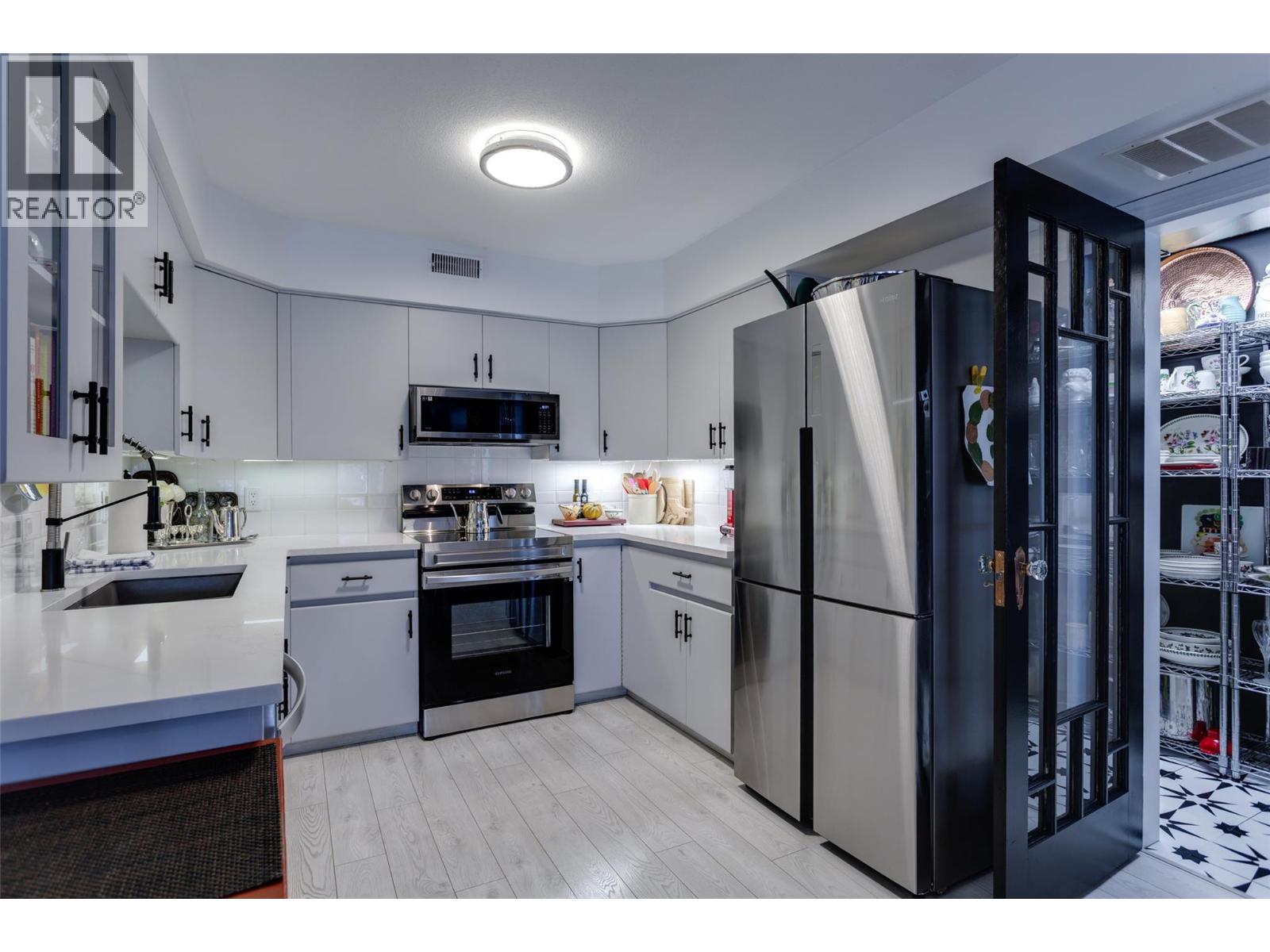 2350 Stillingfleet Road Unit# 113, Kelowna