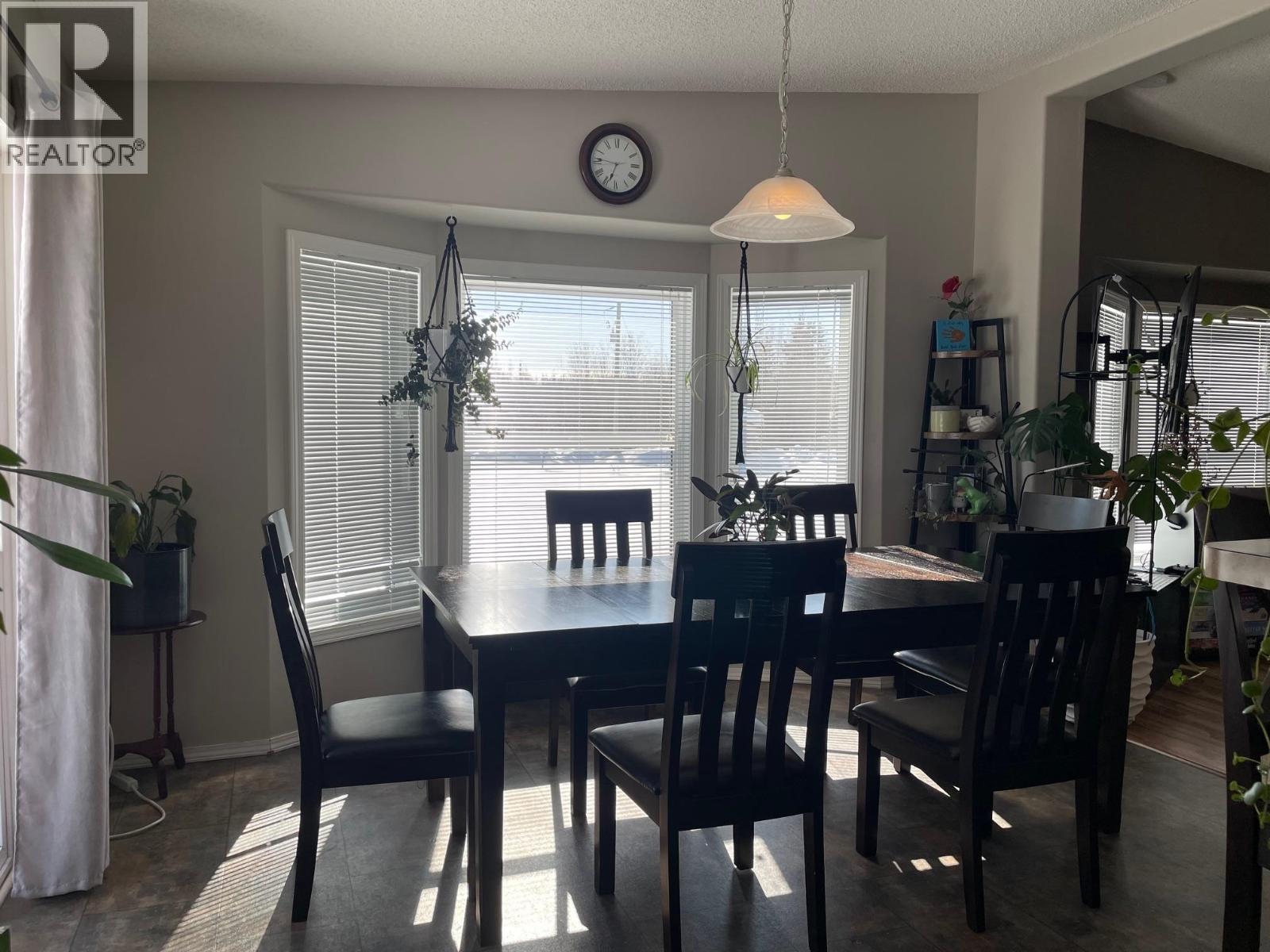 34 PEBBLE DRIVE, Fort Nelson