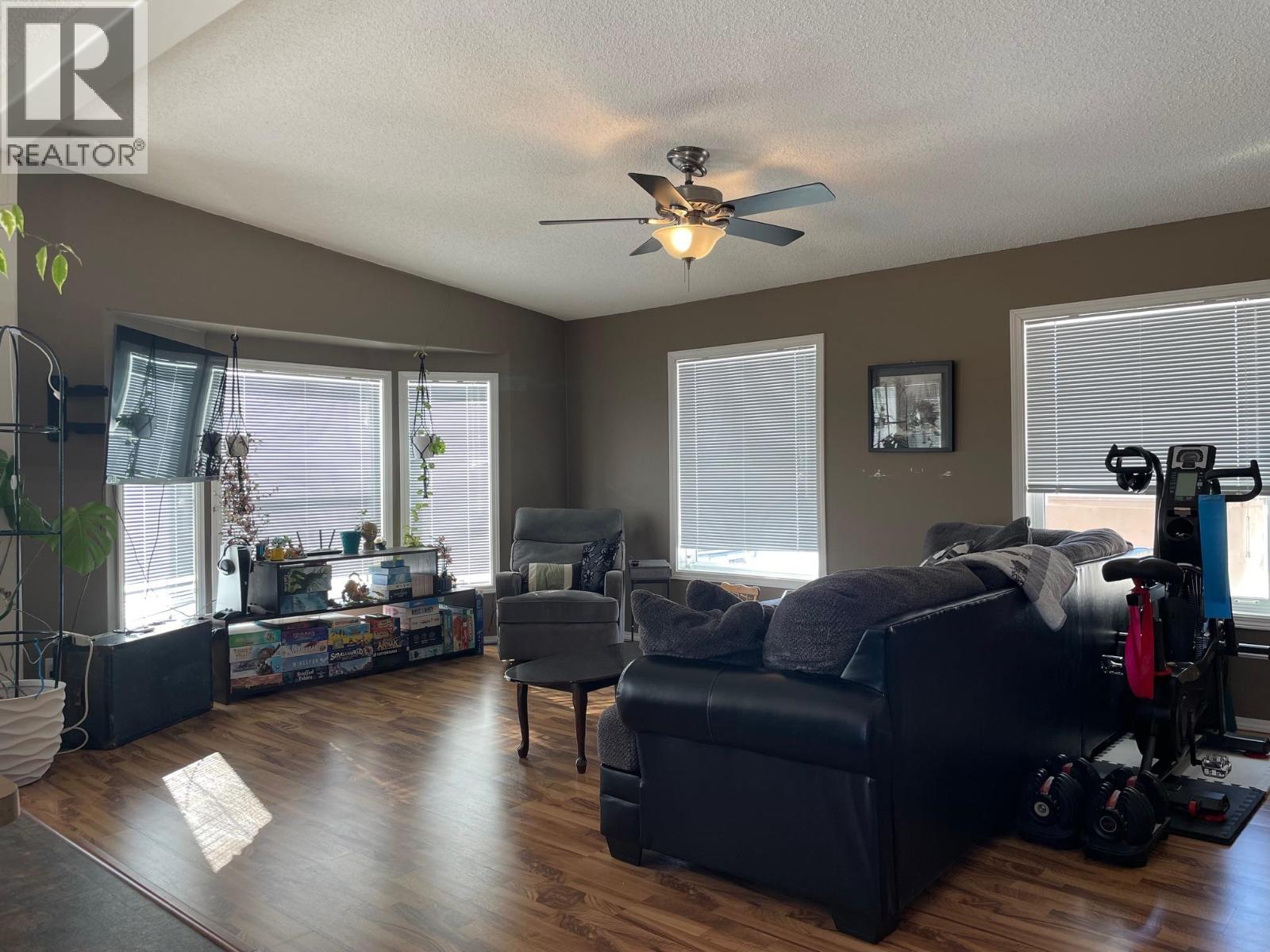 34 PEBBLE DRIVE, Fort Nelson