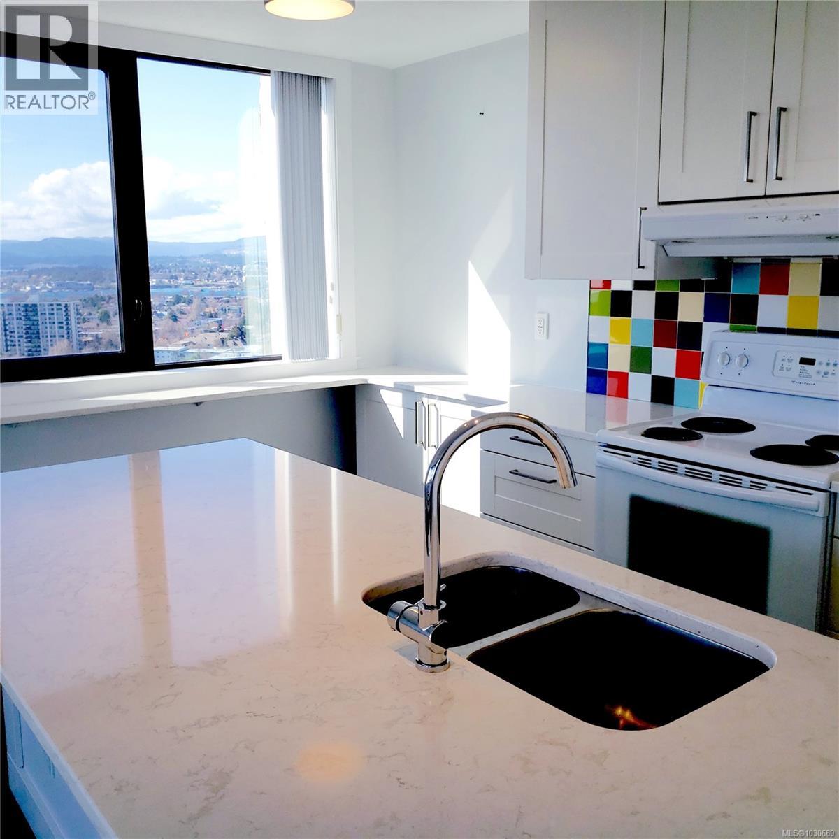 2210 647 Michigan Street, Victoria