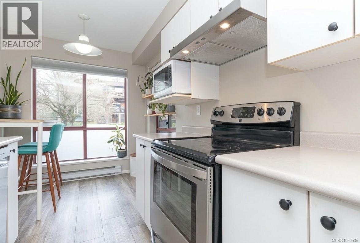 209 545 Manchester Road, Victoria