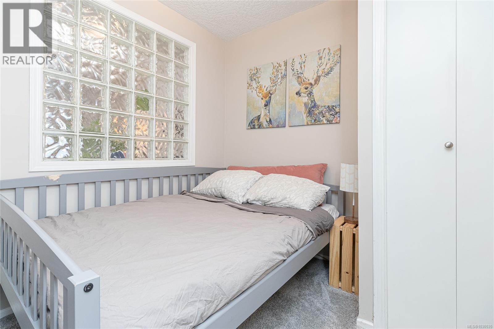 209 545 Manchester Road, Victoria