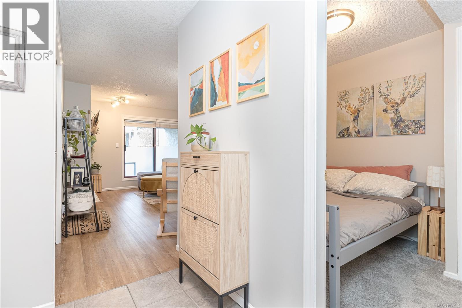 209 545 Manchester Road, Victoria