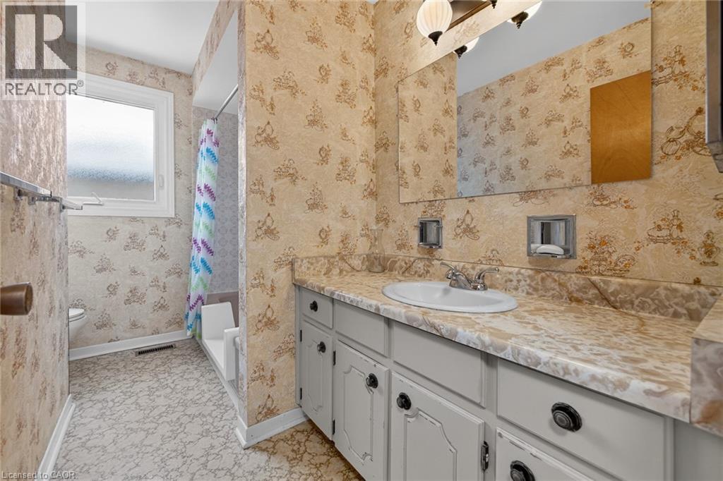 305 PINEGROVE Road, Oakville, Ontario, L6K3P8 — Photo 31