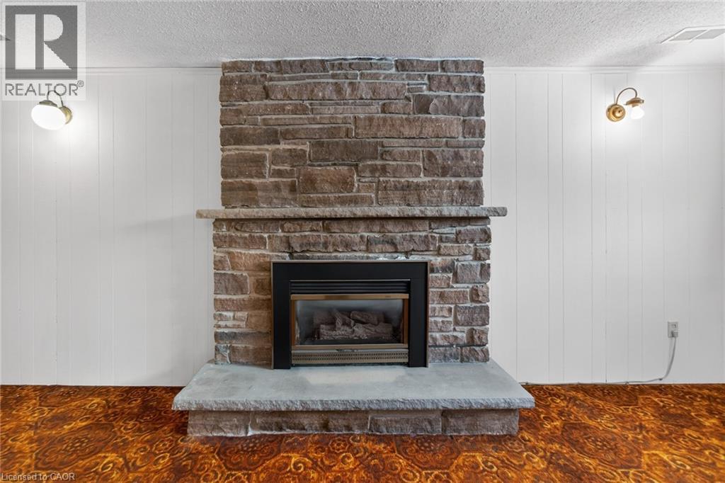 305 PINEGROVE Road, Oakville, Ontario, L6K3P8 — Photo 38