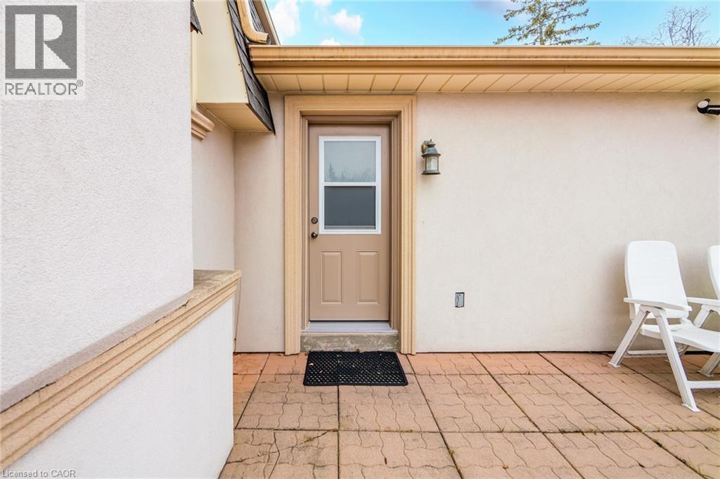 305 PINEGROVE Road, Oakville, Ontario, L6K3P8 — Photo 44