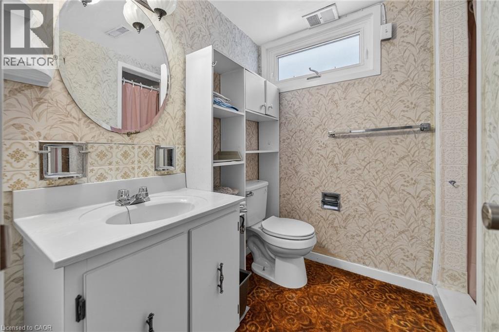 305 PINEGROVE Road, Oakville, Ontario, L6K3P8 — Photo 43