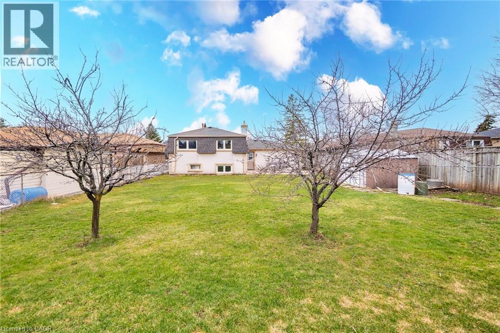 305 PINEGROVE Road, Oakville, Ontario, L6K3P8 — Photo 48