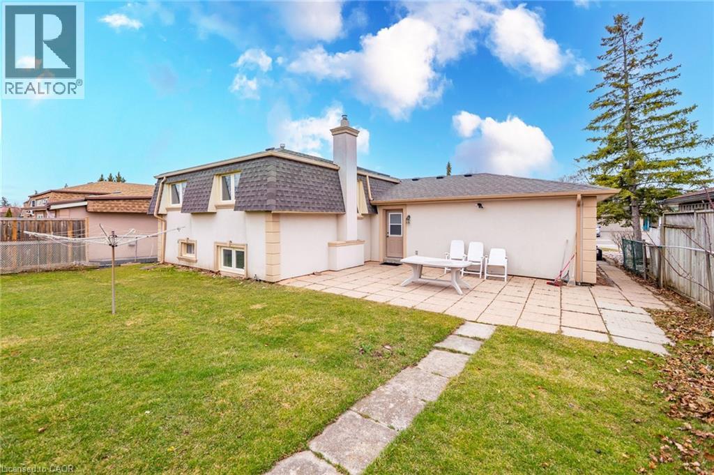 305 PINEGROVE Road, Oakville, Ontario, L6K3P8 — Photo 46