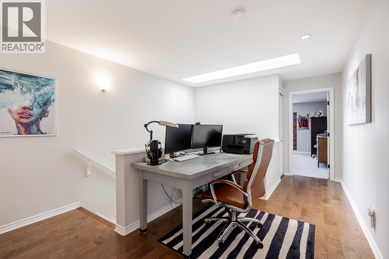 9 998 RIVERSIDE DRIVE, Port Coquitlam