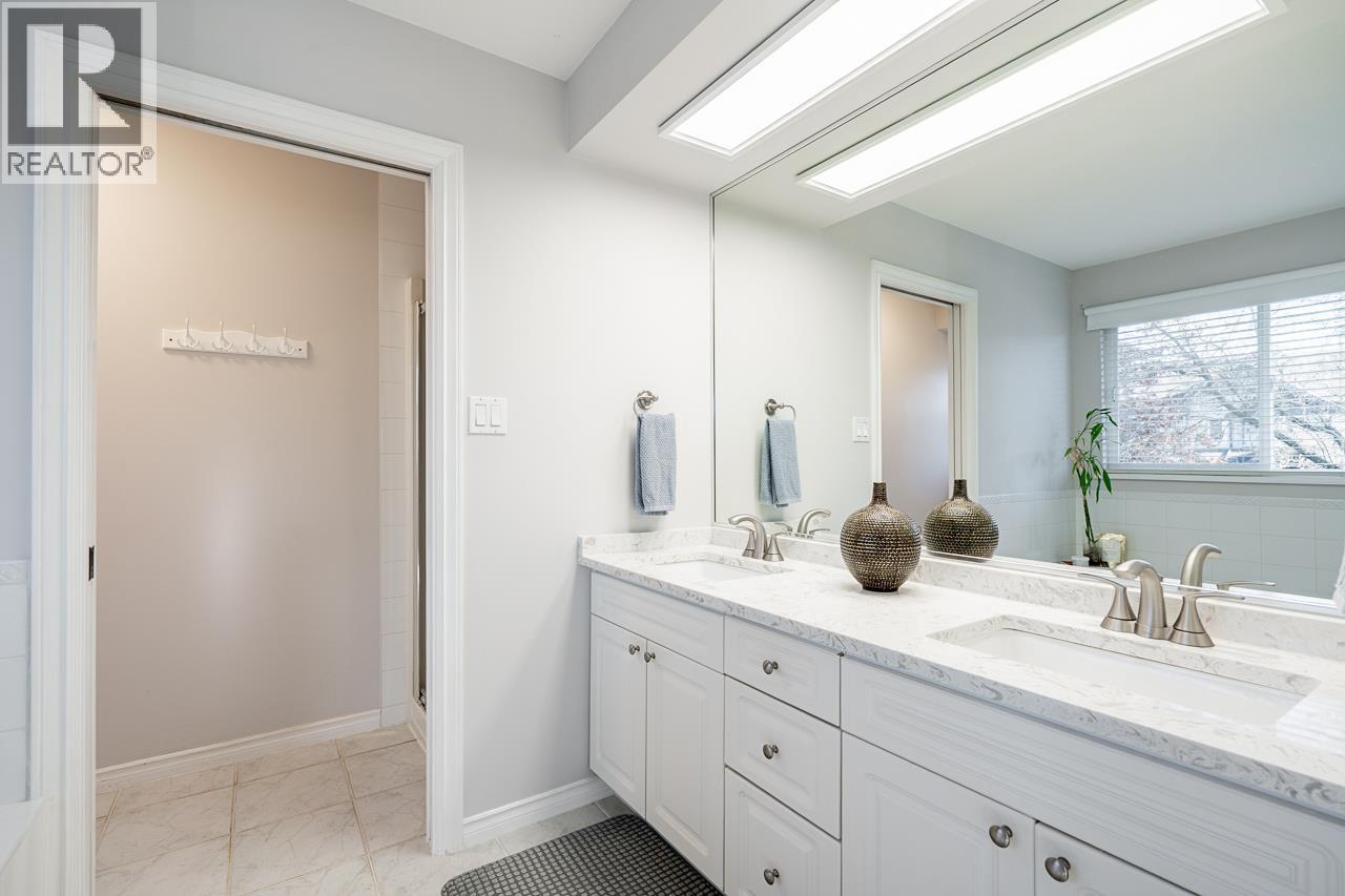 9 998 RIVERSIDE DRIVE, Port Coquitlam