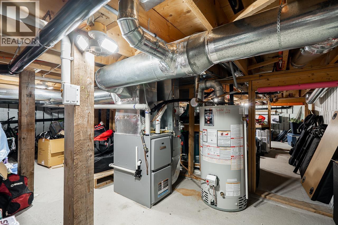 9 998 RIVERSIDE DRIVE, Port Coquitlam