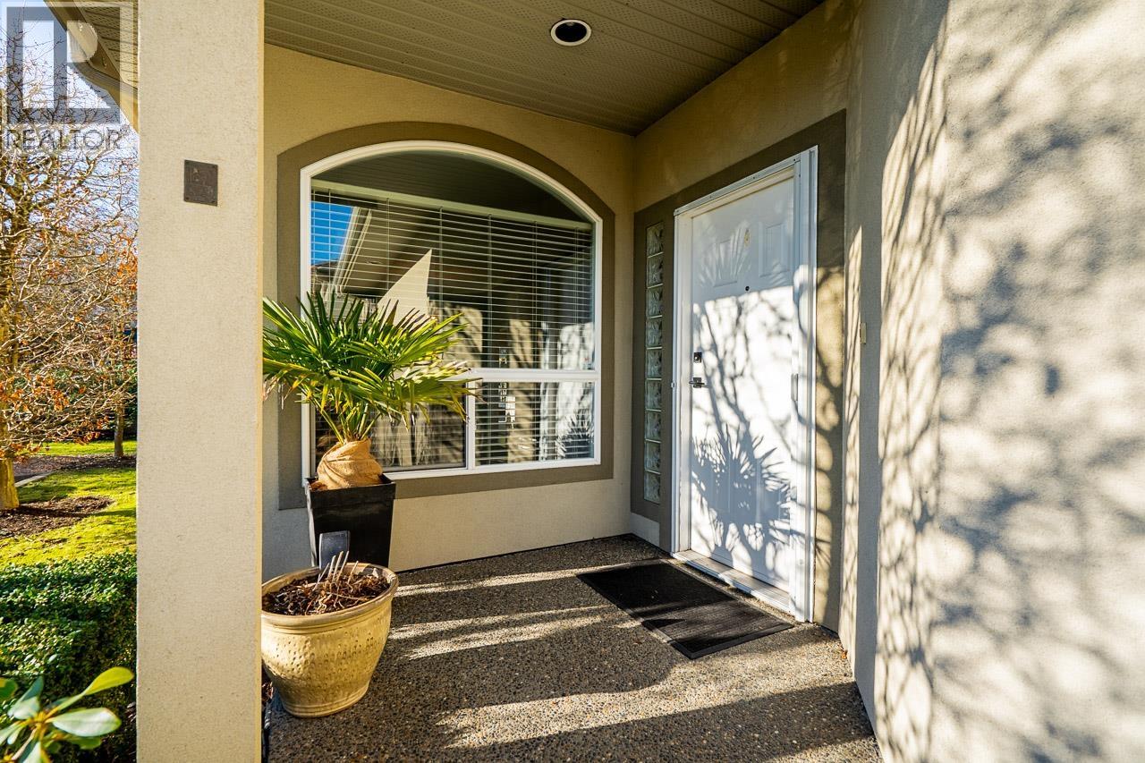 9 998 RIVERSIDE DRIVE, Port Coquitlam