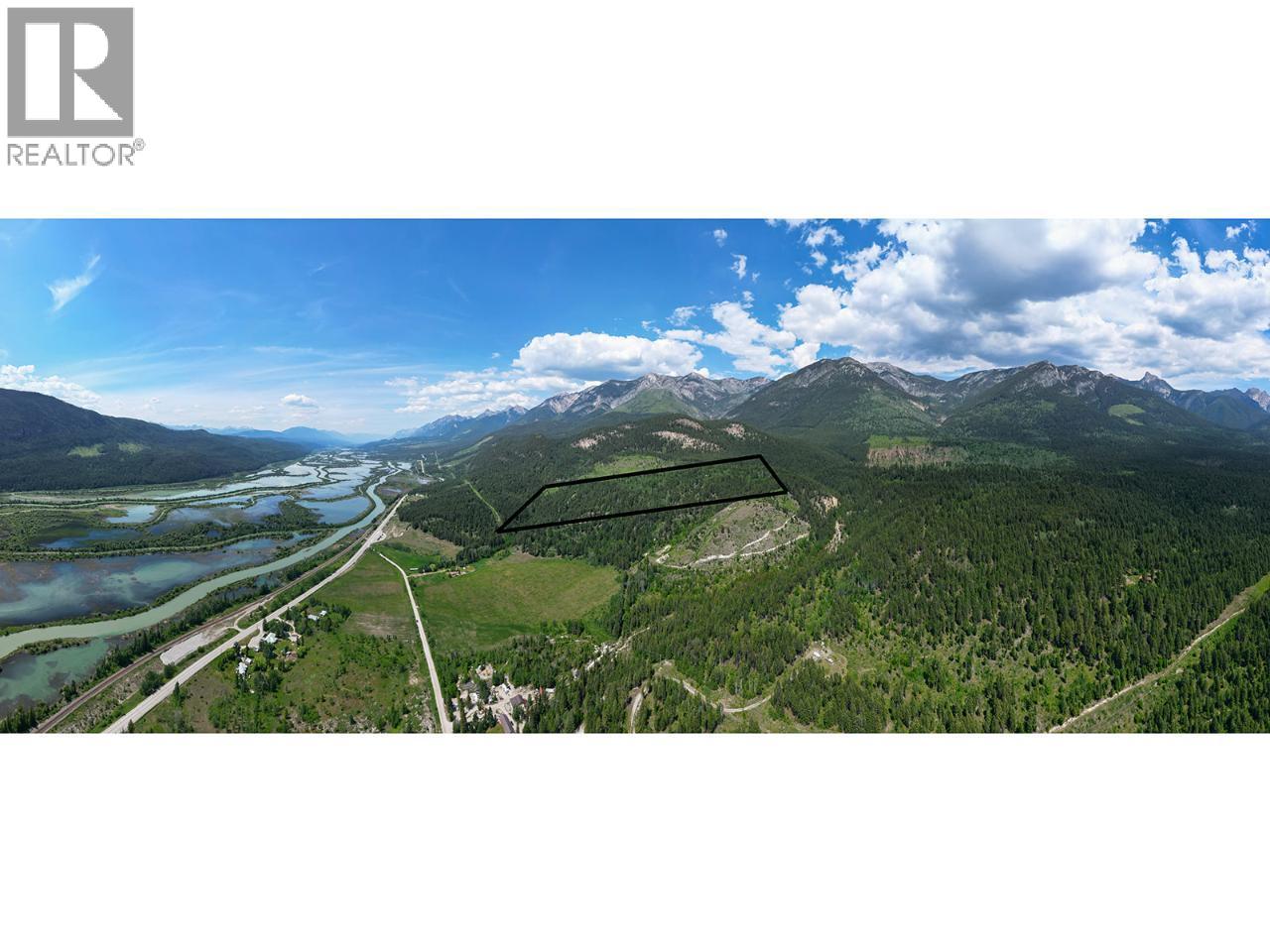 0000 BEN HYNES Loop, Golden